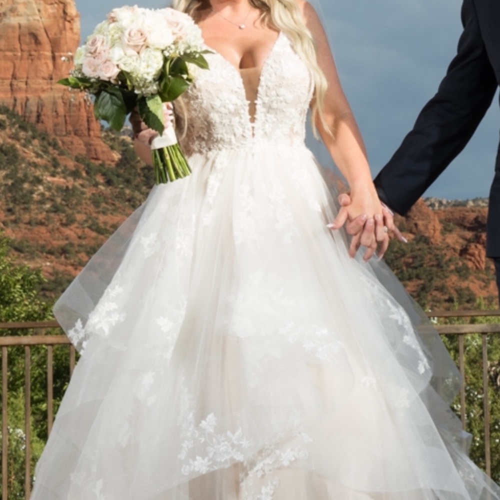 Martina Liana ML1105DM Wedding Dress Diamante Ivory Size 12